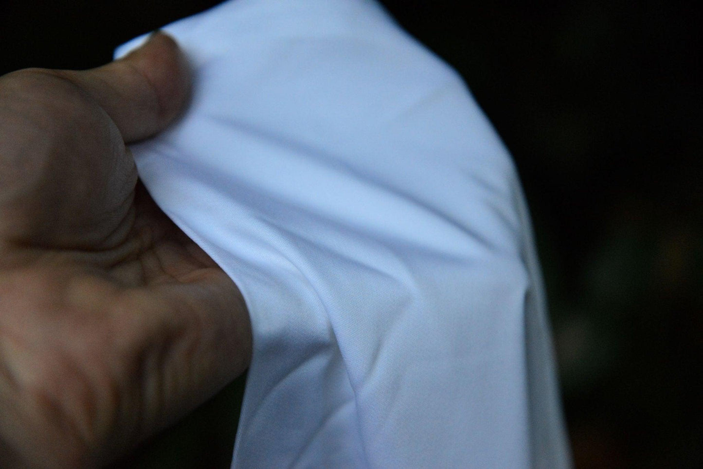 Hypoallergenic fitted bed sheet