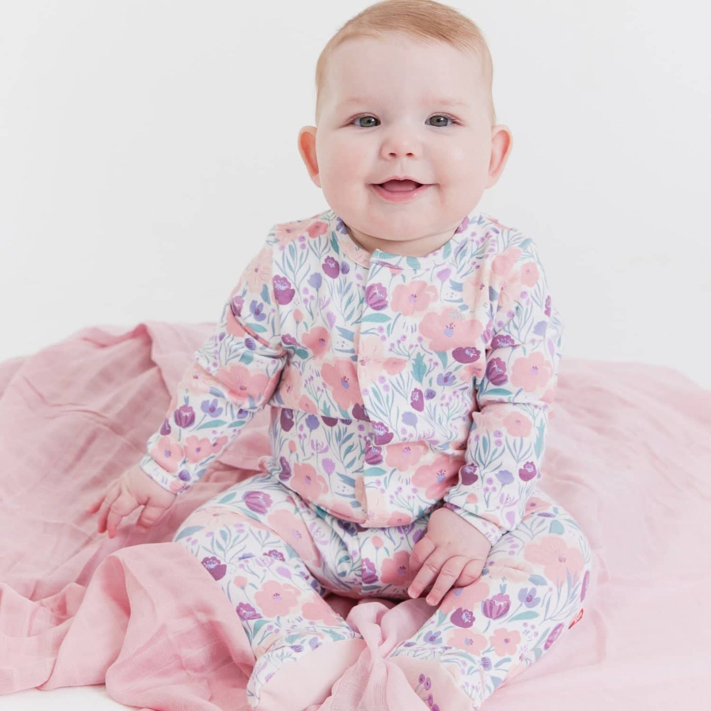 Magnetic Me Whistledon Organic Cotton Magnetic Parent Favorite Footie